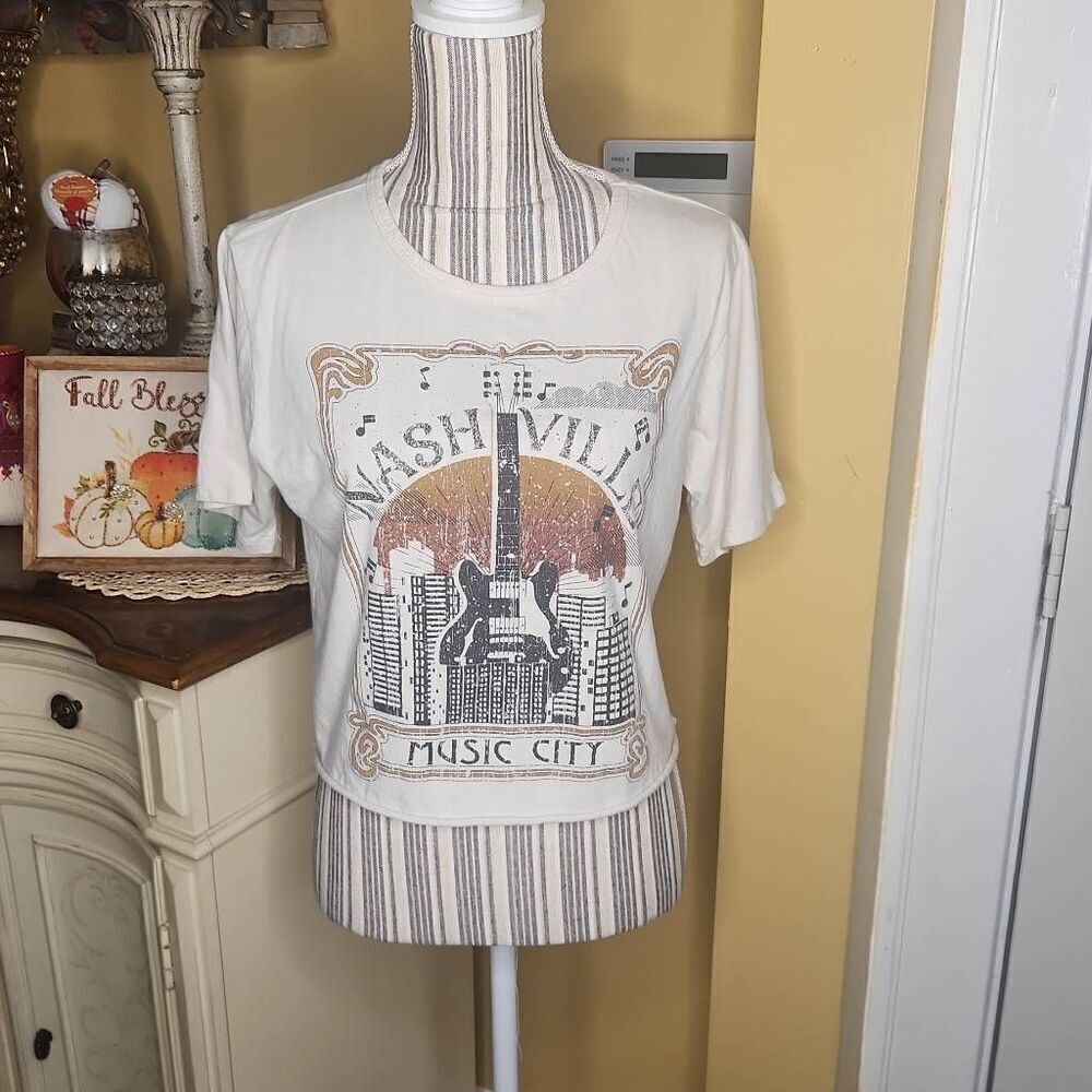Alter'd state Nashville music city crop top women's size S